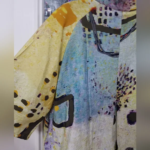 Abstract Yellow and Green Women's Tunic - Picture 3 of 11